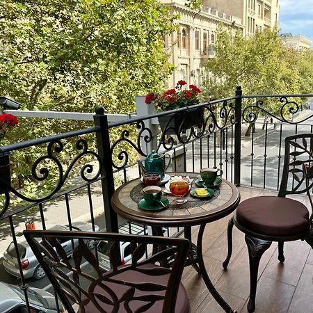 Midway Baku Hotel Екстер'єр фото